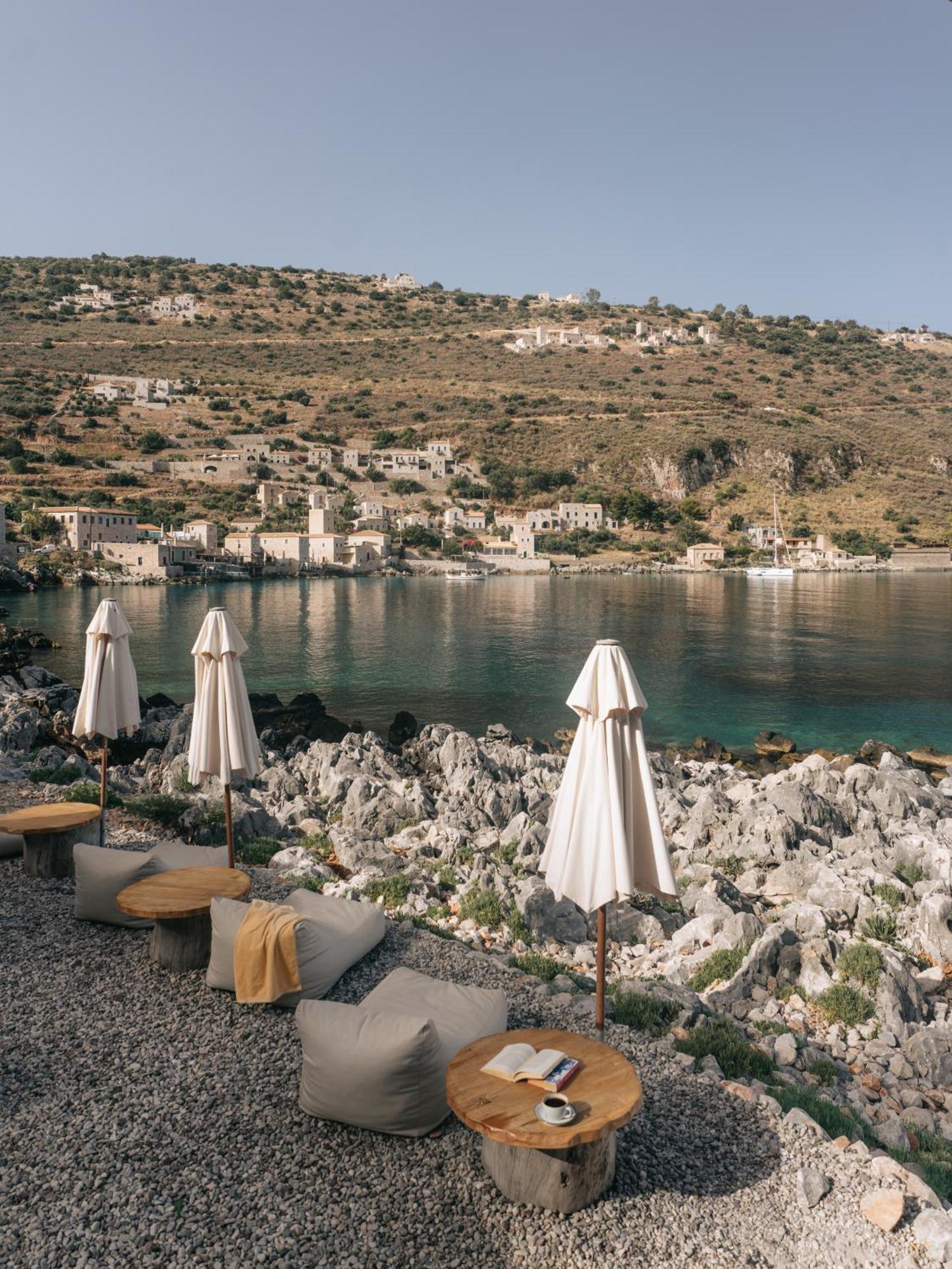 Kourmas Suites Liménion Екстериор снимка