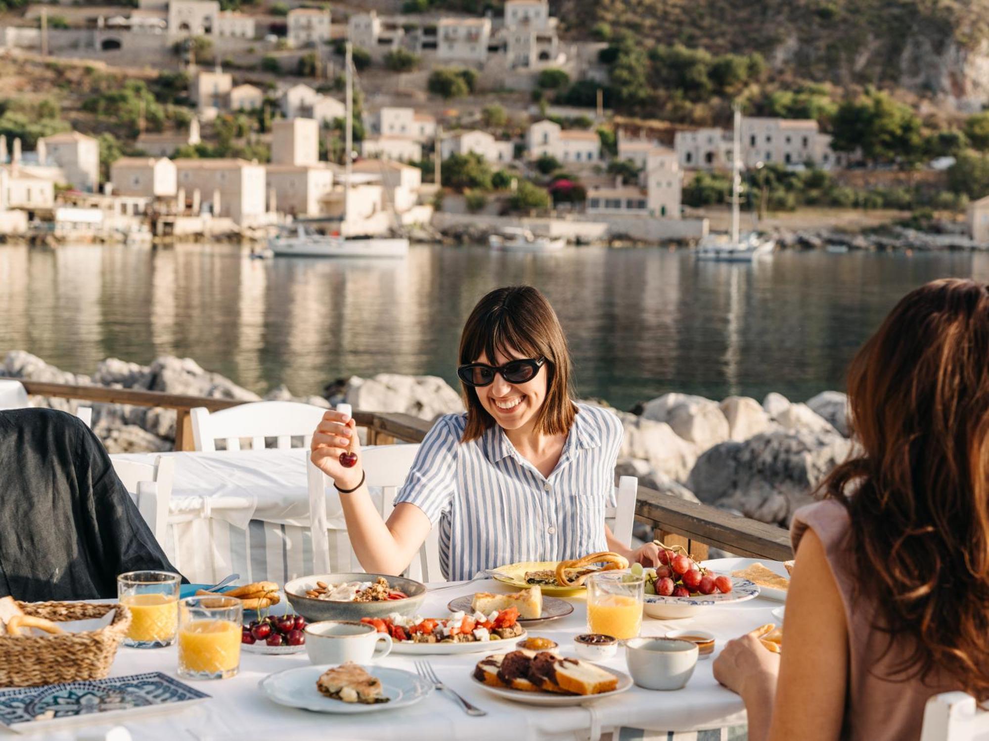 Kourmas Suites Liménion Екстериор снимка