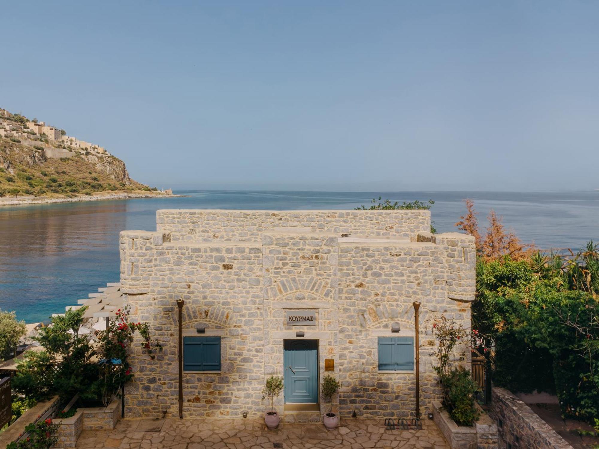 Kourmas Suites Liménion Екстериор снимка